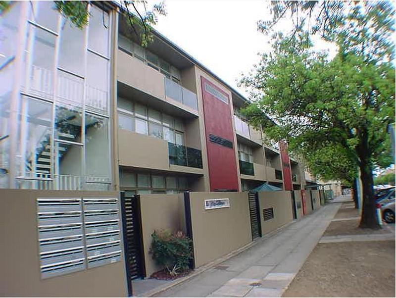 Adelaide Dress Circle Apartments - Ward Street Exterior photo